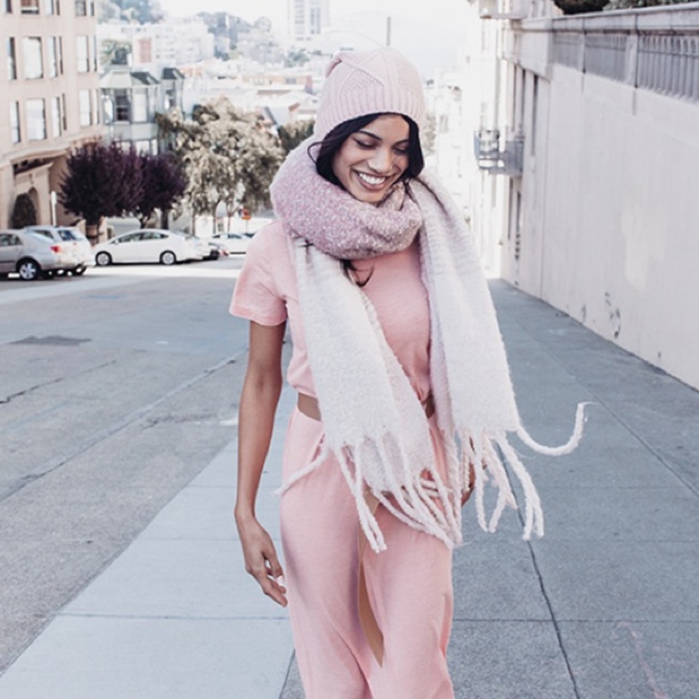 Mer-Sea & Co. Scarf Ombré Pink